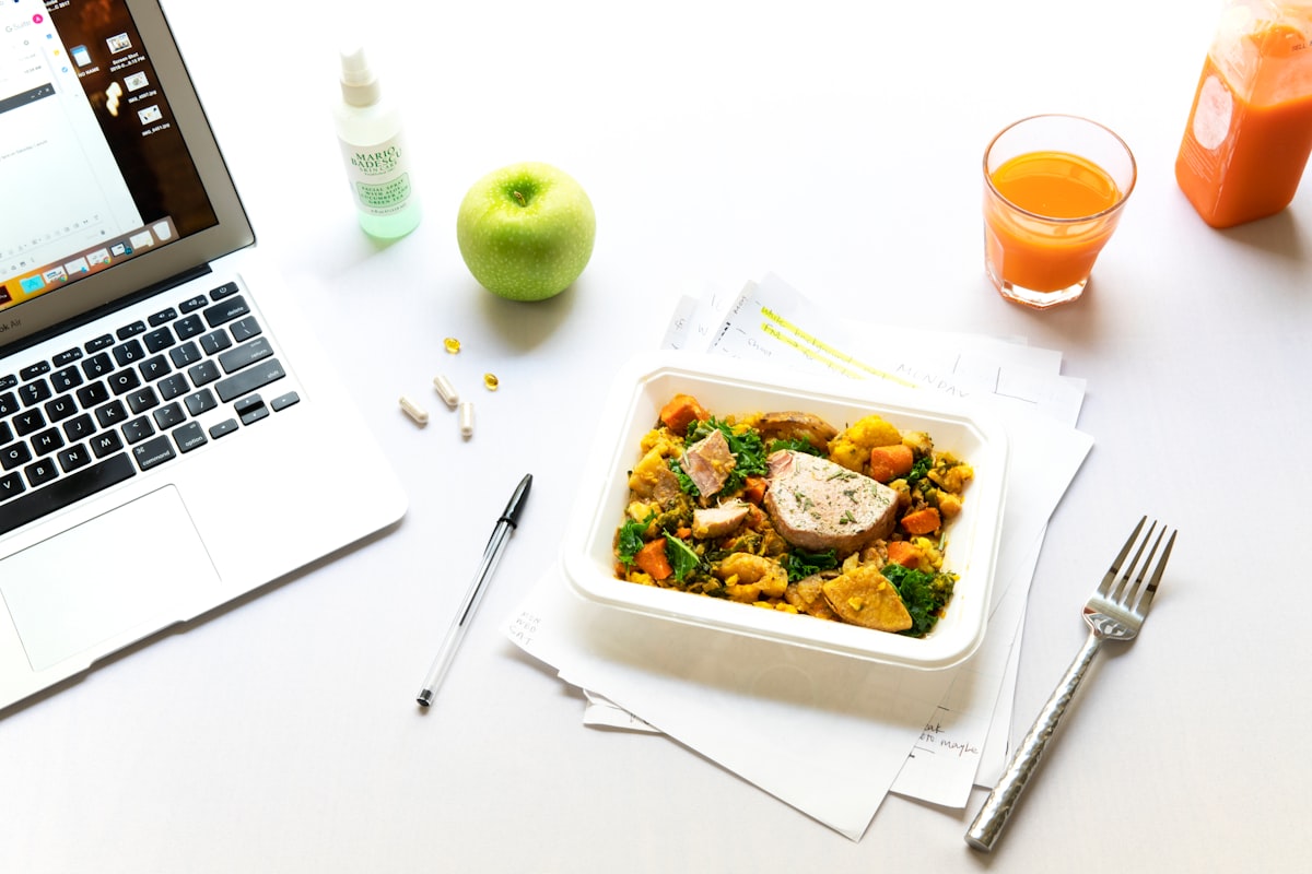 Healthy meal planning with nutritionist guidance